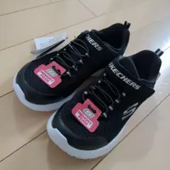 SKECHERS メモリーフォーム スニーカー １８㎝