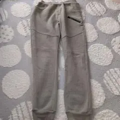 キッズ　裏起毛パンツ140cm