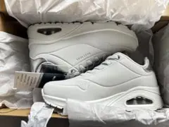 SKECHERS UNO スケッチャーズ ウノ スニーカー ホワイト