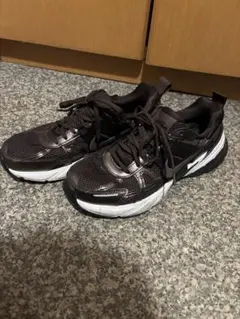 NIKE V2K RUN ナイキスニーカー メンズ26.5 着用少品