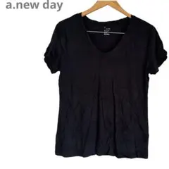 海外古着【a.new day 】ブラック Vネック Tシャツ 半袖