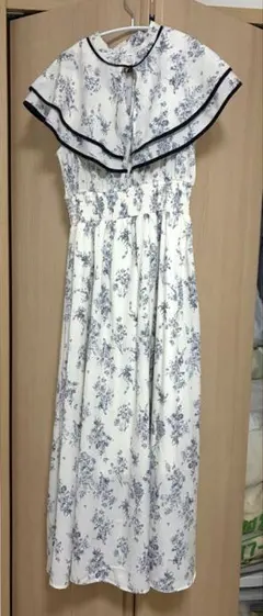 花柄ロングワンピース