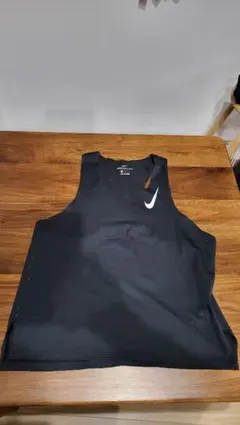 【廃盤】ナイキ エアロスイフト シングレット 　CJ7836-010