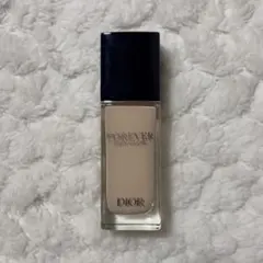Dior フォーエヴァー フルイド グロウ 0N (リキッドファンデーション)
