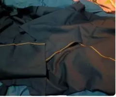 黒　布