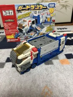 トミカ ハイパーブルーポリス ガードランナー タカラトミー 美品