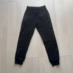 と*ん様 adidas 黒 トレーニングパンツ