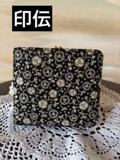 印伝花柄 二つ折り財布 黒のサムネイル