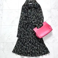 美品 エジェリワンピース ボウタイ プリーツ 花柄 シアー 黒