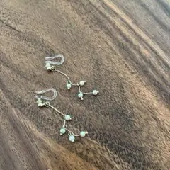 イヤリング/樹脂/痛くならない/ゴールド/パール/揺れる/上品