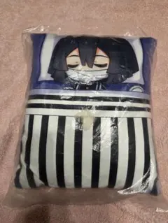 鬼滅の刃　伊黒小芭内　おやすみクッション