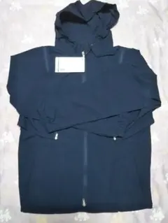 Item thumbnail for item f07d650a-9642-4f76-9a34-bcf7b98c1e86