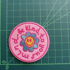 ワッペン スマイル お花 アップリケ