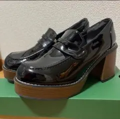 厚底　ローファー エナメル　ブラック　黒のサムネイル