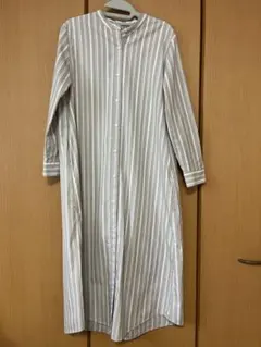 ナチュラルビューティベーシック ストライプシャツワンピース グレージュ
