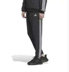 新品、タグ付き❗️adidasジャージパンツ トラックパンツ IK7364