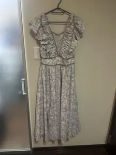 rienda 花柄フリルVネックマキシドレス