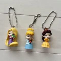 ディズニー　プリンセス　ガチャ　キーホルダー