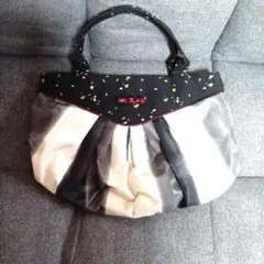 和装用バッグ プリーツデザイン 黒白