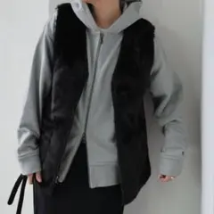 フェイクムートン　リバーシブルベスト