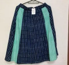 新品未使用品　アズノゥアズ　スカート　水玉　レーヨン100% 丈65 ファスナー