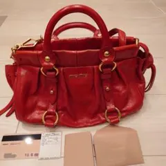 2026年最新】MIU MIU カラー：レッド系 レディース ハンドバッグの人気