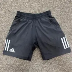 adidas ブラック ハーフパンツ　キッズ150程度 レディースＳ程度