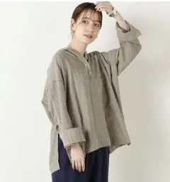 TORRAZZO DONNA フード付きストライプシャツ