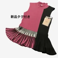eimy istoire フリルスリーブトップス Vネック 黒 無地 美品 - メルカリ
