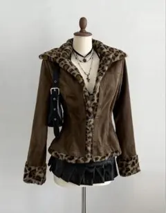 SHEIN クロップドジャケットのサムネイル
