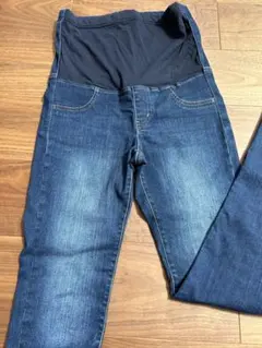 UNIQLOマタニティジーンズM