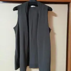 美品 ☆ 薄手ベスト