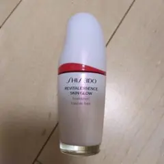 SHISEIDO エッセンススキングロウ　140