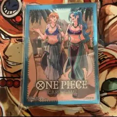 ワンピースカード　ナミ　ビビ　オフィシャルカードスリーブ　50枚