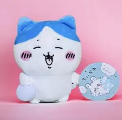 ちいかわ　採取ぬいぐるみ　ハチワレ