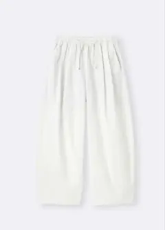 美品 GU バレルレッグパンツ L オフホワイト