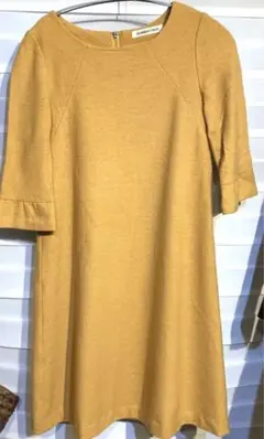 ストロベリーフィールズ　ワンピース　山吹色　　2