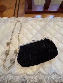 結婚式・パーティー用 2点セット クラッチバッグ ＆ お花ロングネックレス