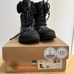 レア！UGG キッズブーティ　22cm スノーブーツ　ウォータープルーフのサムネイル