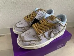 Nike SB Dunk Low PRM 