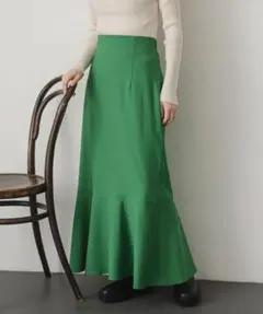 グリーン フレアスカート ストレッチ素材