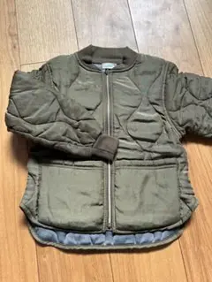新品　キルティングジャケット　110