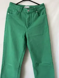 ZARA グリーン ストレートデニムパンツ