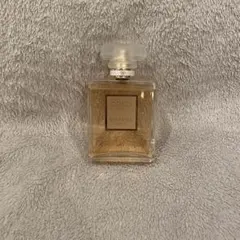 CHANEL ココ　マドモアゼル　オードゥ　パルファム　50ml 箱付き
