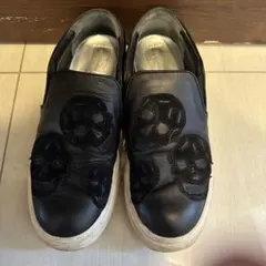 ALEXANDER McQUEENのサムネイル