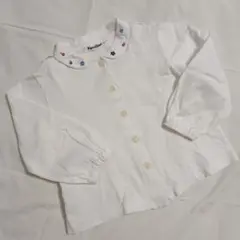 familiar ホワイト長袖シャツ　肩ひも通し付き　90