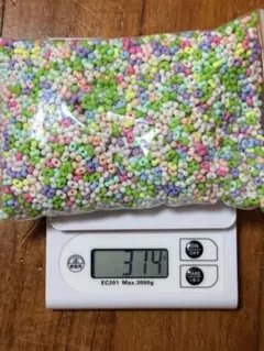 ピーナッツビーズ　カラフル　まとめ売り　約3×5mm 300g