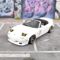 1/24 マツダ ロードスター NAオープンカー 白 ミニカー スケール