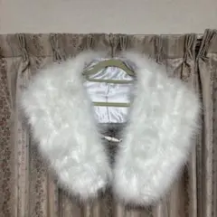 ホワイトファーショール