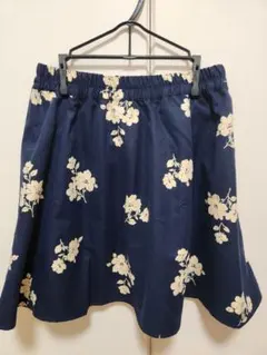 earth music&ecology ネイビー フレアスカート S